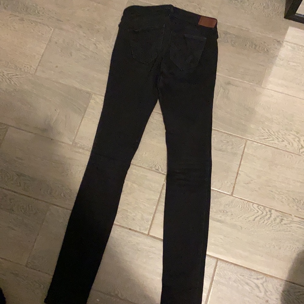 Jean - Picture 2 of 5